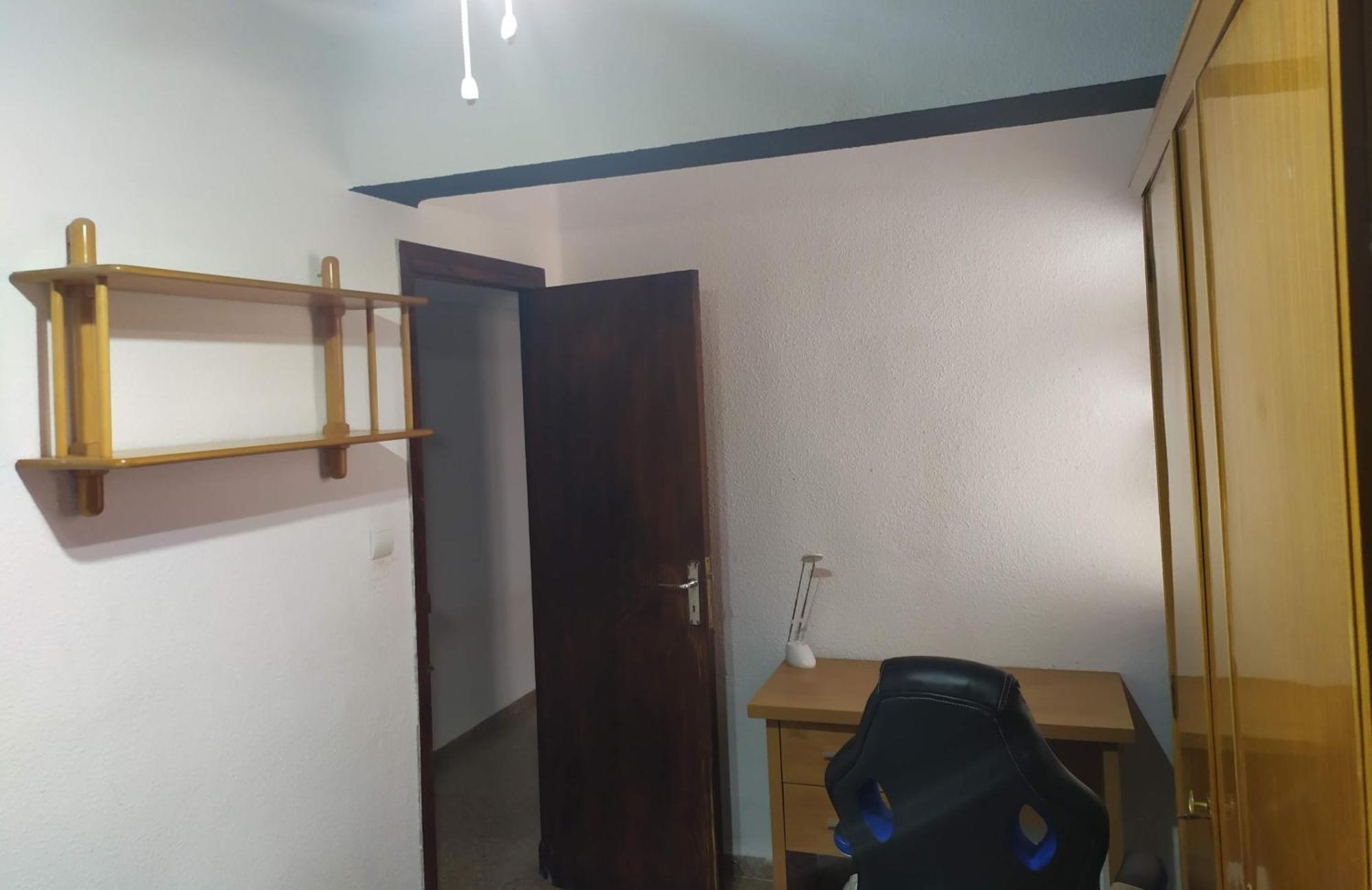 Piso Compartido Cerca De La Universidad Ceu Moncada Eksteriør billede